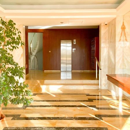 Blvd De La Croisette 82A, Cannes, La Reale Екстер'єр фото